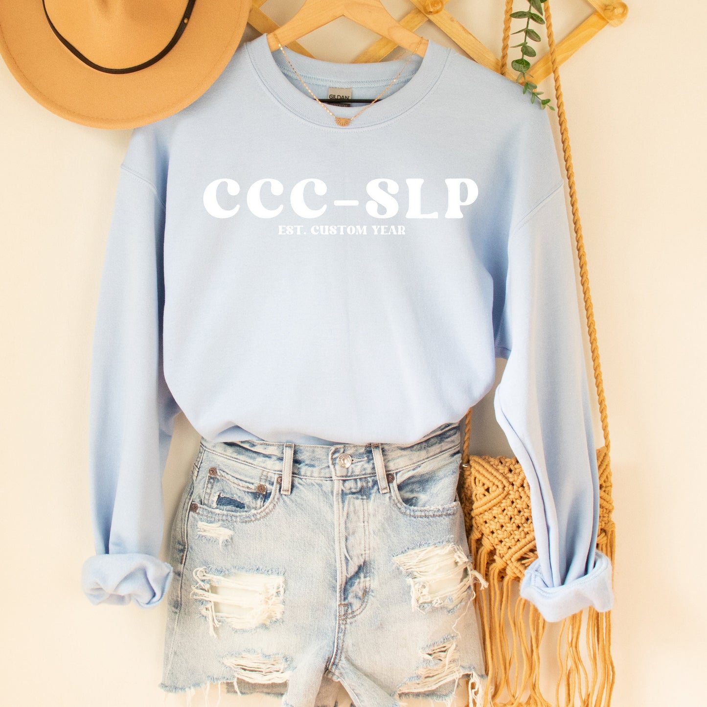 Custom speech therapist sweatshirt, SLP, Speech Language Pathologist Therapist Gift Sweatshirt, gift for SLP, gift for speech therapist - Happy Place Studio